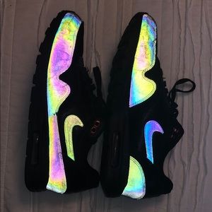 Nike|| Air Max 90 Holographic